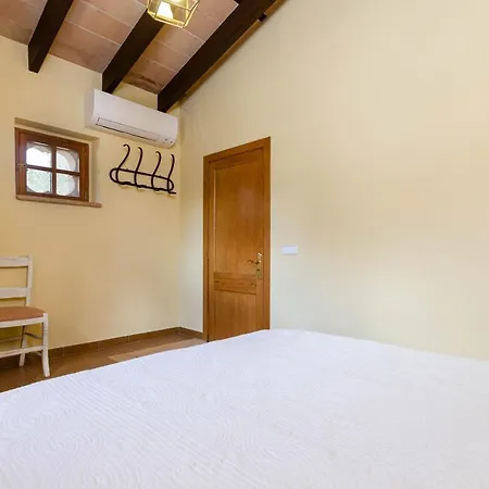 Yourhouse Son Bosquer פטרה